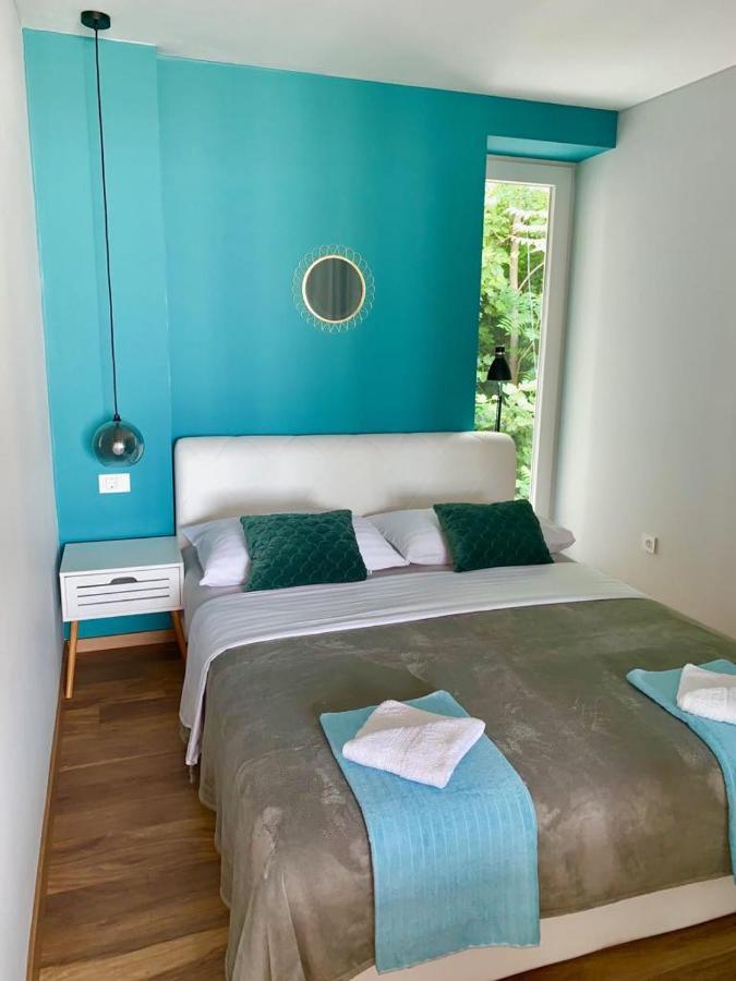 Deluxe Suites Mandic 奥米什 外观 照片