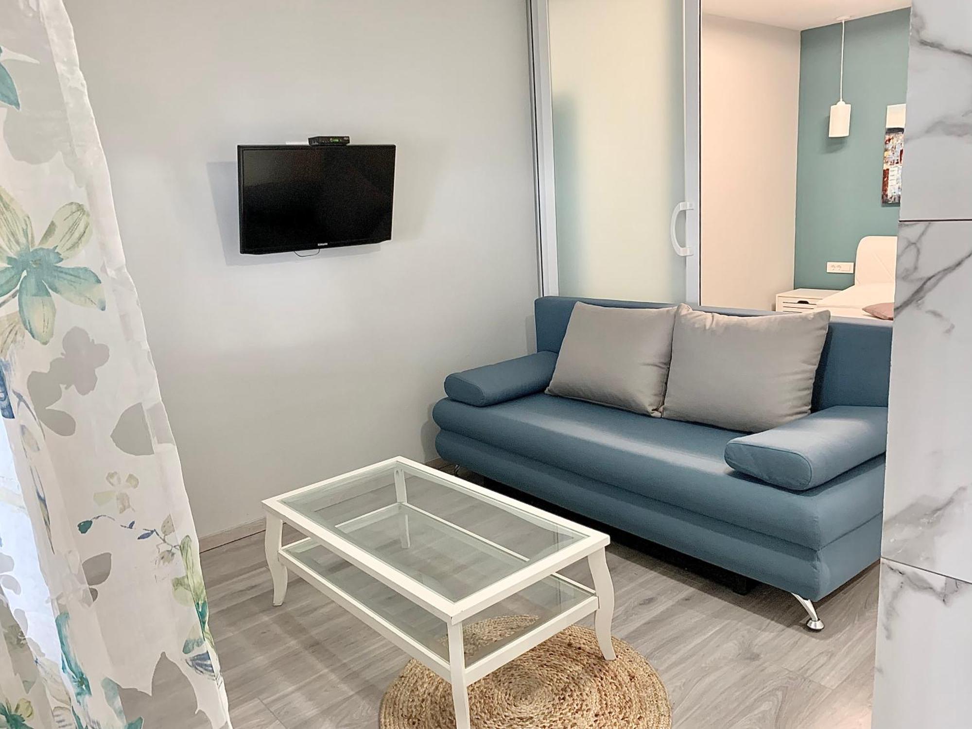Deluxe Suites Mandic 奥米什 外观 照片
